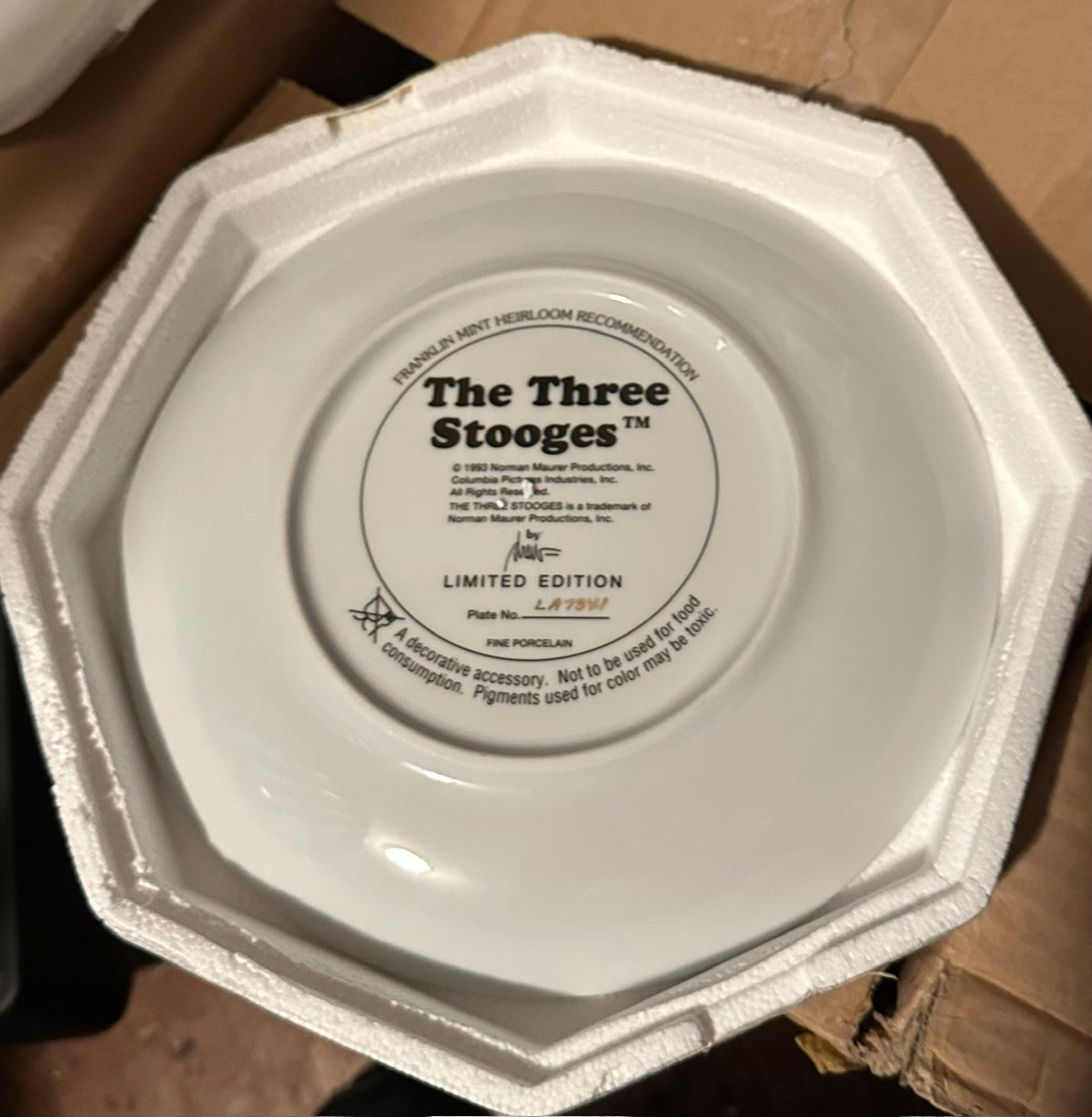 Three Stooges Franklin Mint Plate Set (3 Plates)