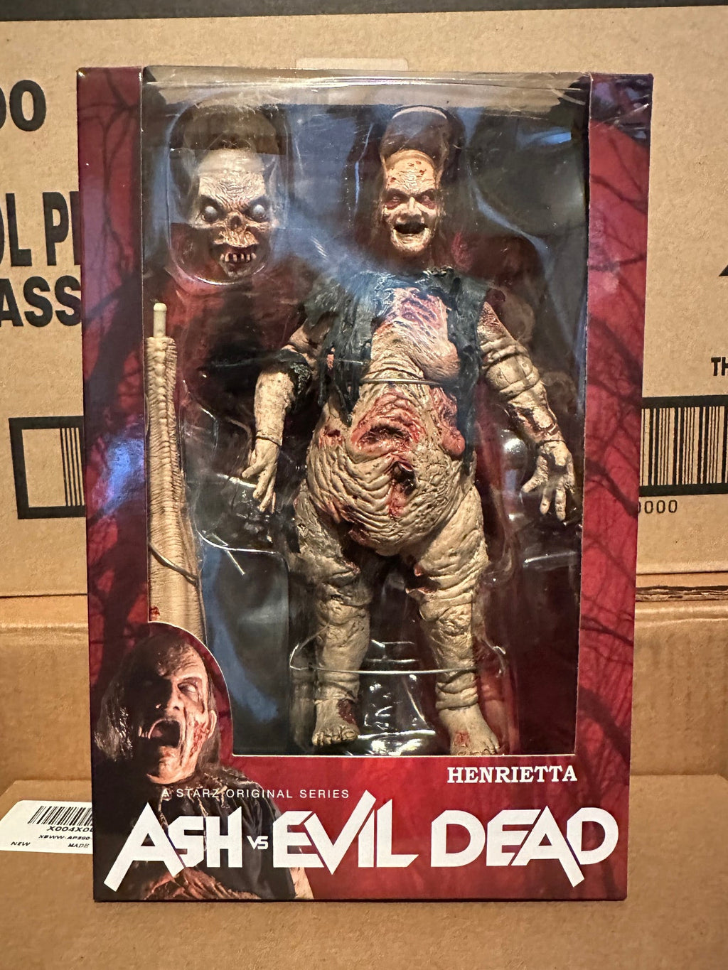 Ash vs Evil Dead Henrietta. Neca Horror Figure. Rare 2018